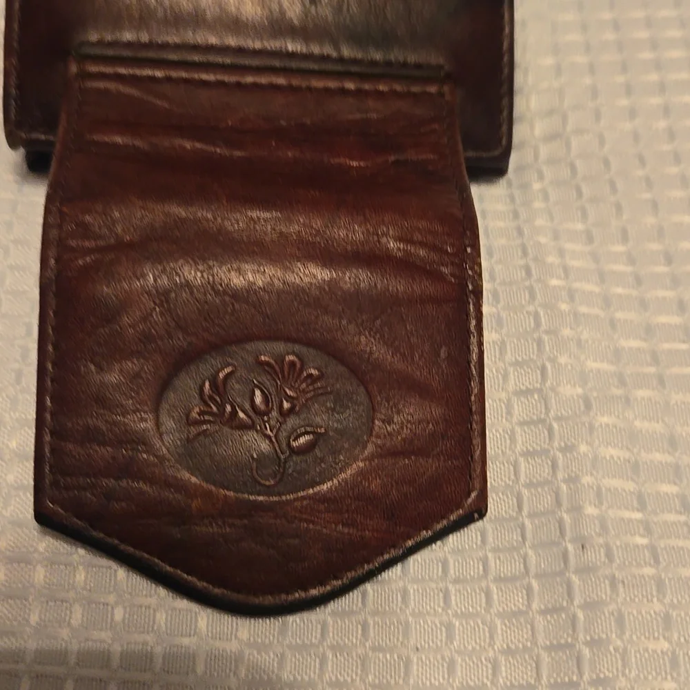 Buxton top grain
